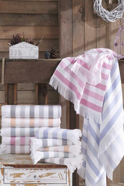HOBBY - Hobby Stripe Cotton Bath Towel (1)